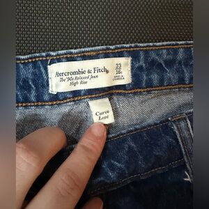 Abercrombie & Fitch Classic Blue Denim Relaxed High-Rise Jeans